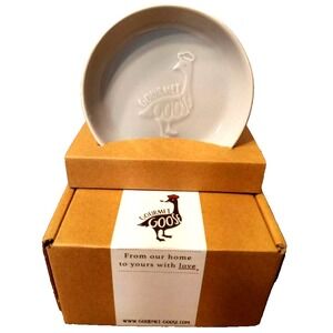 New Gourmet Goose‎ Gray Ceramic Spoon Rest.